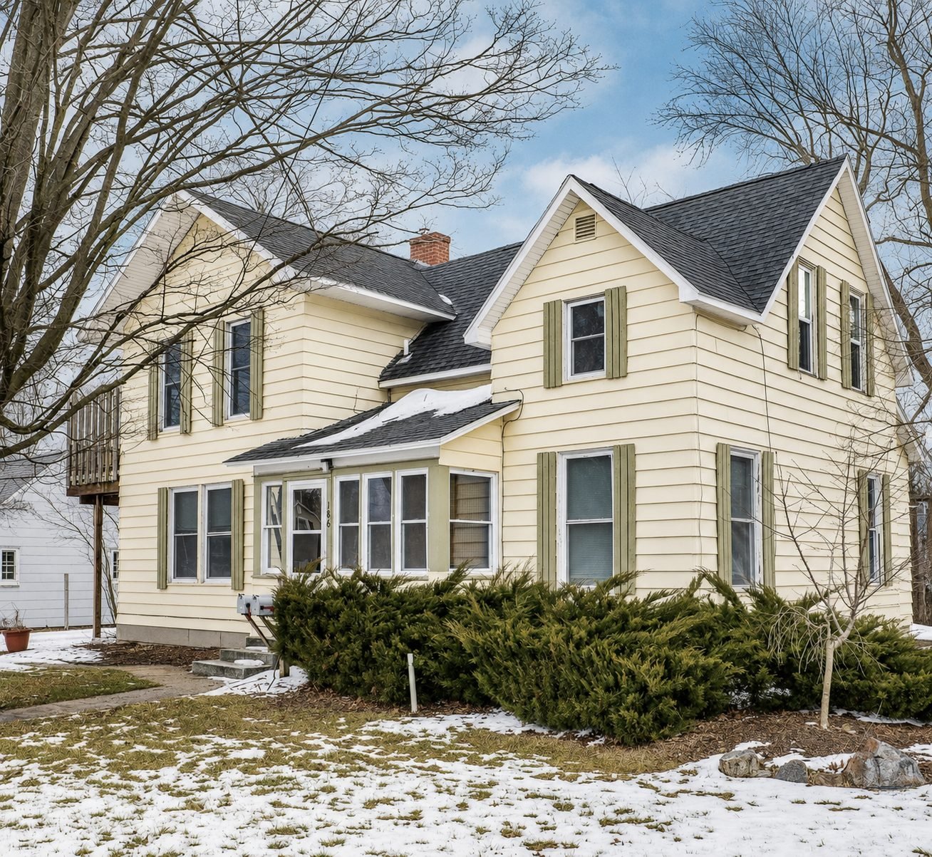 A wholesaled duplex